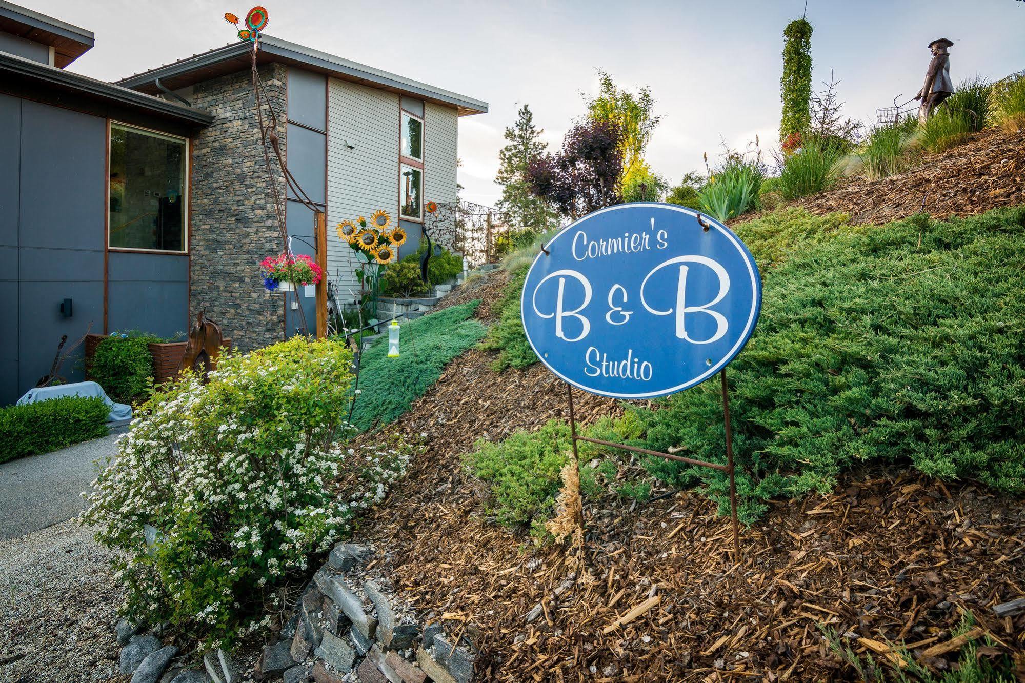 Cormier'S Studio Guest Suites Penticton Ngoại thất bức ảnh